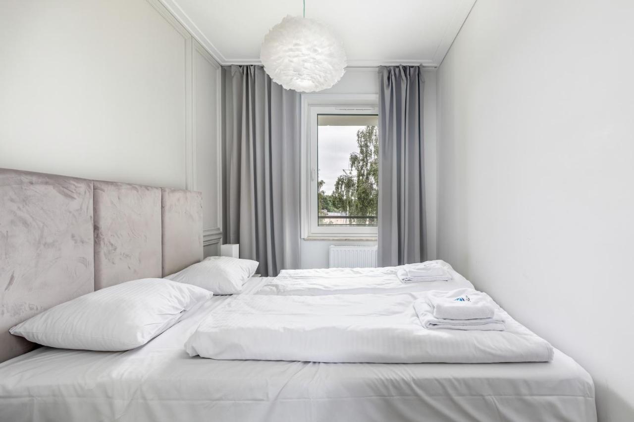 Stylish Apartment Grunwaldzka 49 By Noclegi Renters Świnoujście Exteriör bild