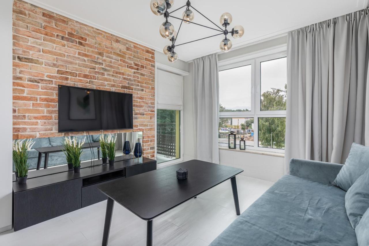 Stylish Apartment Grunwaldzka 49 By Noclegi Renters Świnoujście Exteriör bild